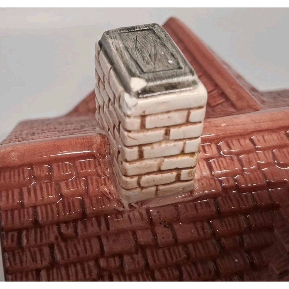 Ceramic House Canister Pink Roof Cottage Style Good Condition "Read" - Picture 10 of 16
